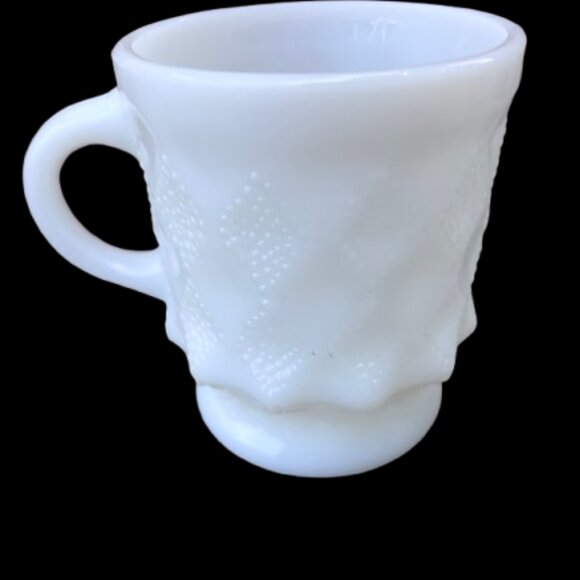 Anchor Hocking Fire King Kimberly Diamond Mug Cup White 8 oz Vintage Made in USA - Picture 3 of 3